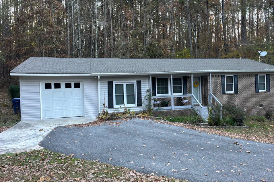 603 Jackson Avenue W Oneonta, AL 35121, Blount County