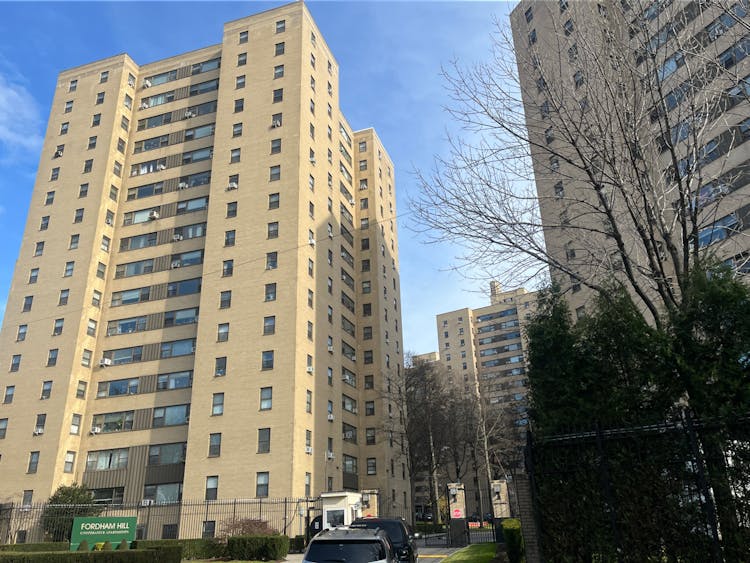 9 Fordham Hill Oval 6g Bronx, NY 10468, Bronx County