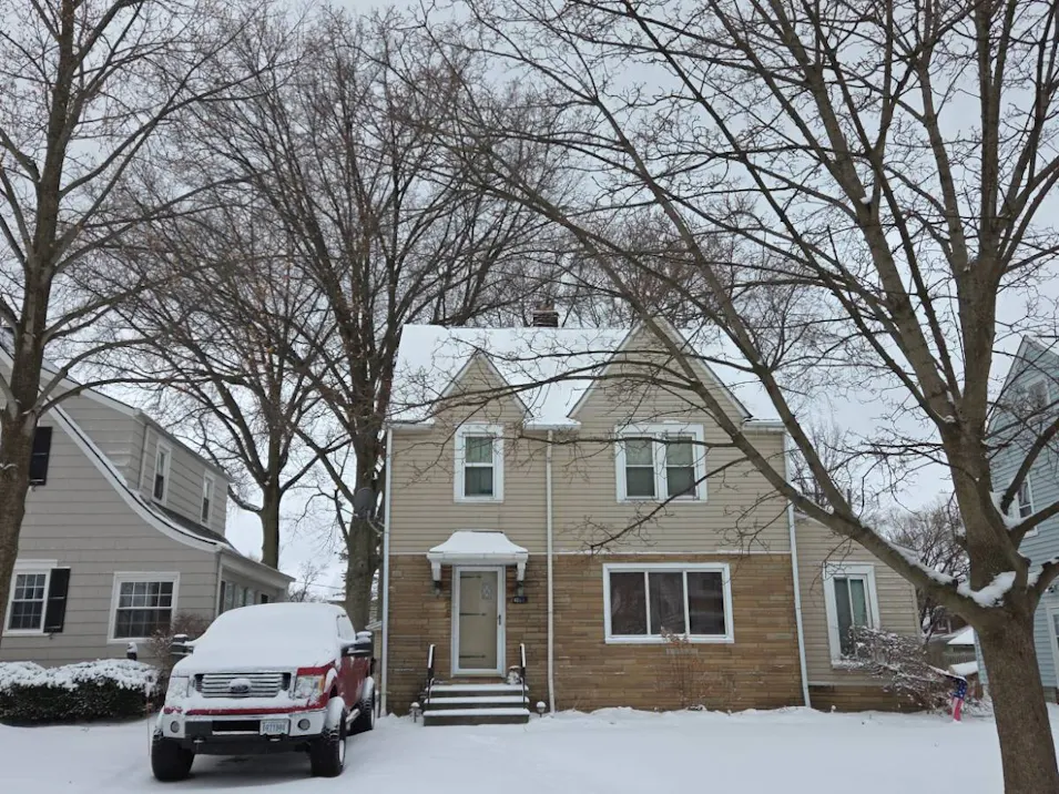 4016 161st St Cleveland, OH 44135, Cuyahoga County