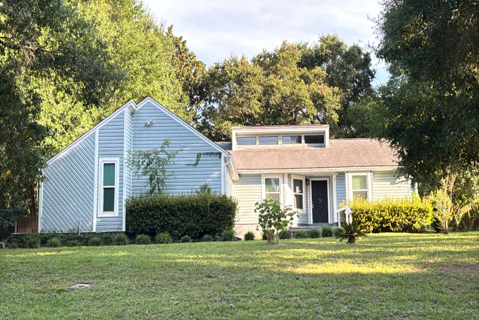 719 Crooked Oak Dr, Pensacola, FL 32514, Escambia County