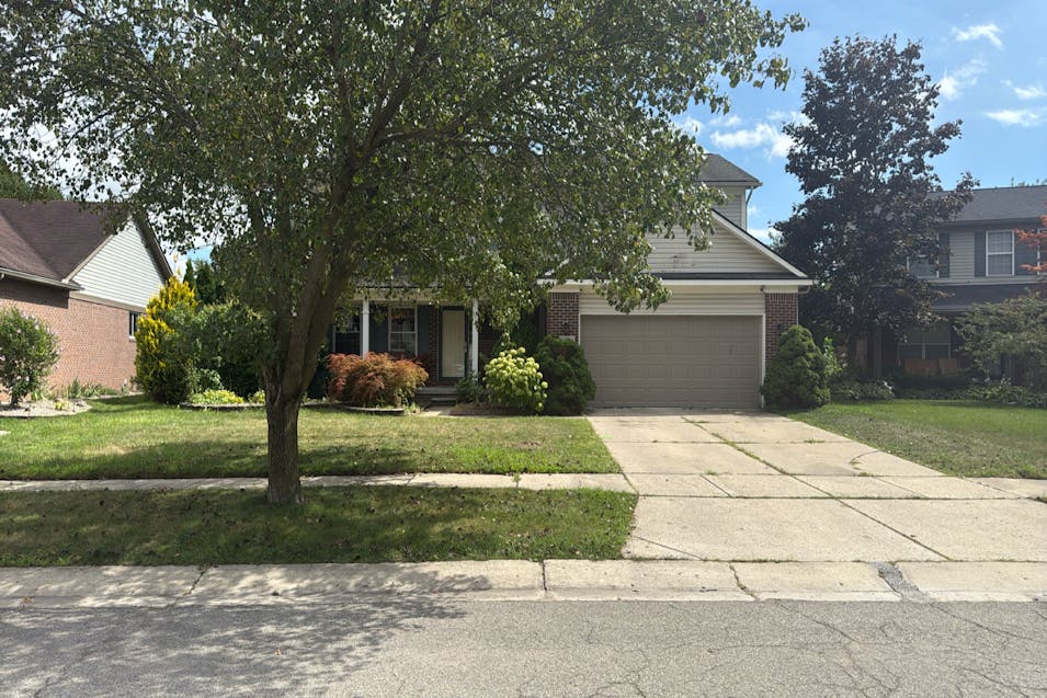 17439 Michigan Heights Drive Unit 21 Brownstown, MI 48174, Wayne County