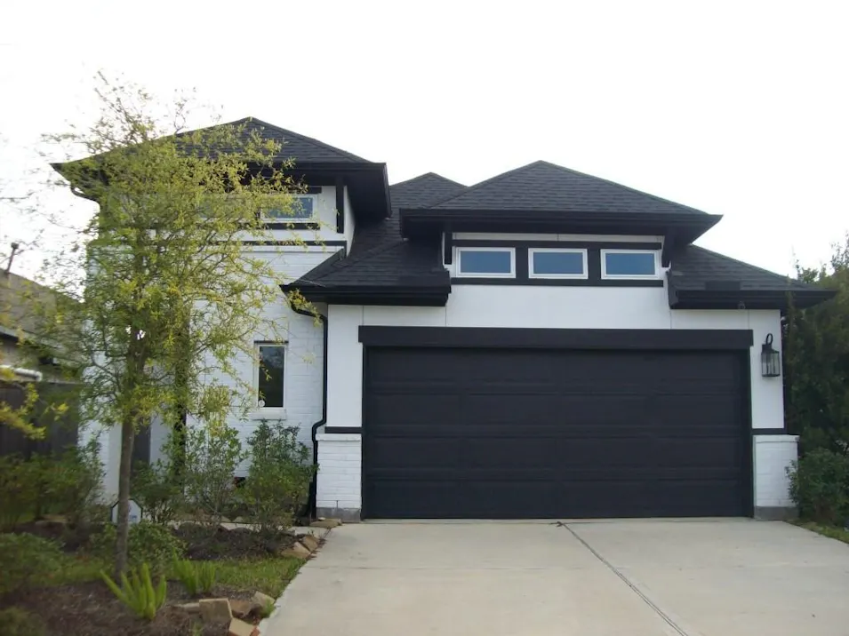 229 Trapper Creek Drive Conroe, TX 77304, Montgomery County