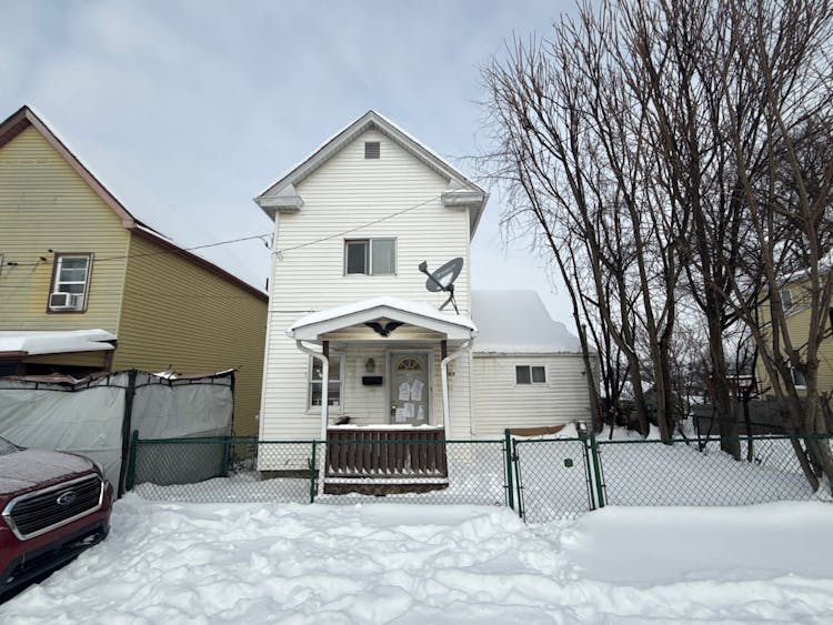 469 Extension Ave Washington, PA 15301, Washington County