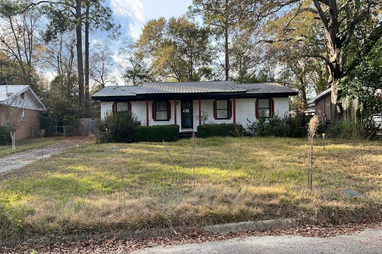 606 Mustang Dr Dothan, AL 36301, Houston County