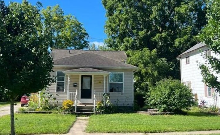 627 E Washington St Howell, MI 48843, Livingston County