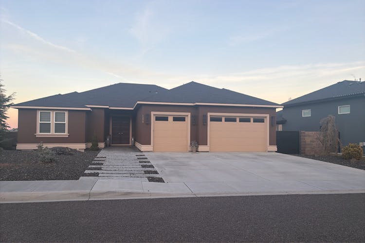 1254 Medley Drive Richland, WA 99352-5513, Benton County