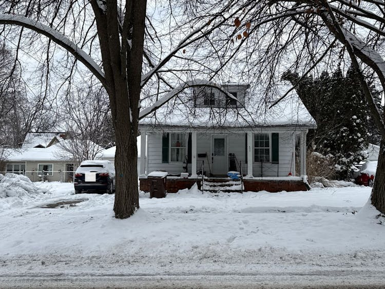 421 Clark St Big Rapids, MI 49307, Mecosta County