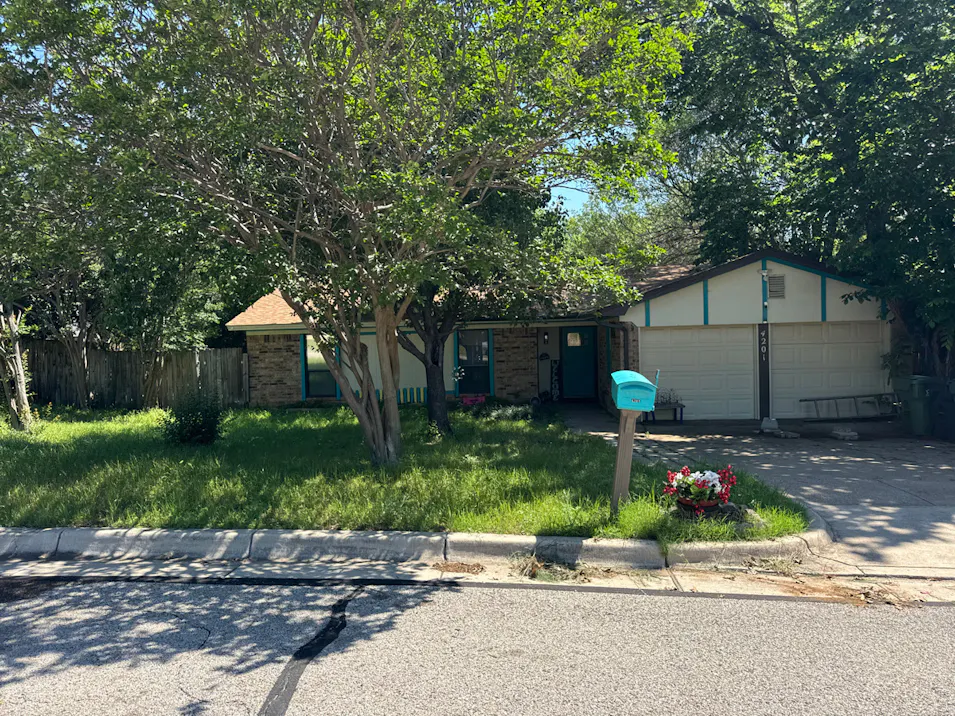 4201 Hunters Court Arlington, TX 76016, Tarrant County