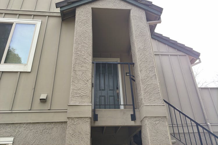 2131 Lakeview Cir Pittsburg, CA 94565, Contra Costa County