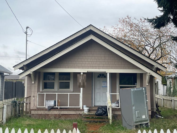 1220 South Tower Avenue Centralia, WA 98531, Lewis County