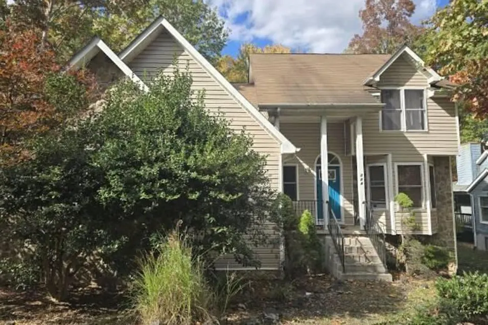 224 Washington Street Locust Grove, VA 22508, Orange County