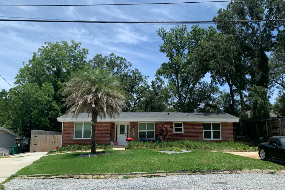 506 Navarre Street Gulf Breeze, FL 32561, Santa Rosa County
