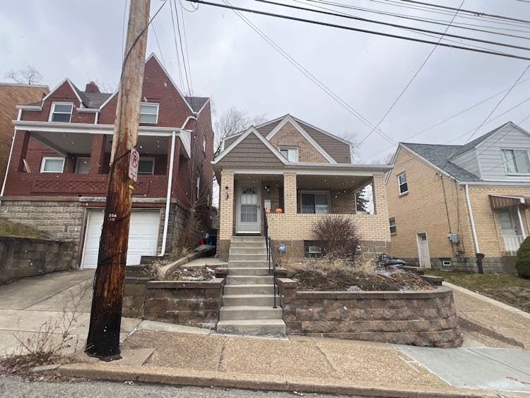 709 Dunster Street Pittsburgh, PA 15226, Allegheny County