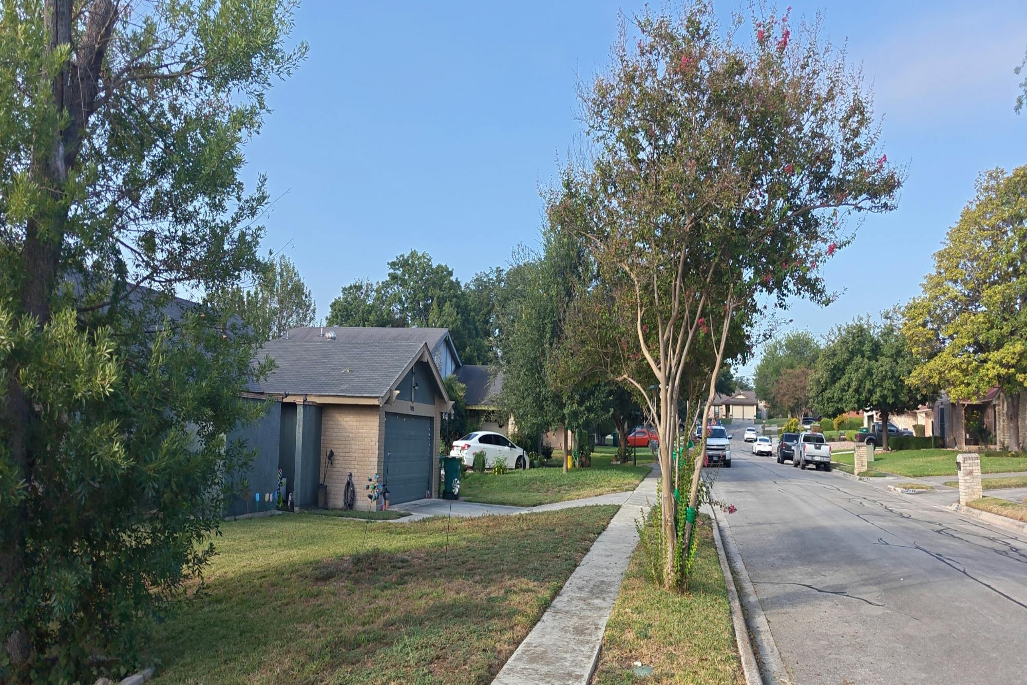 Hidden Oak Trl, Live Oak, TX 78233