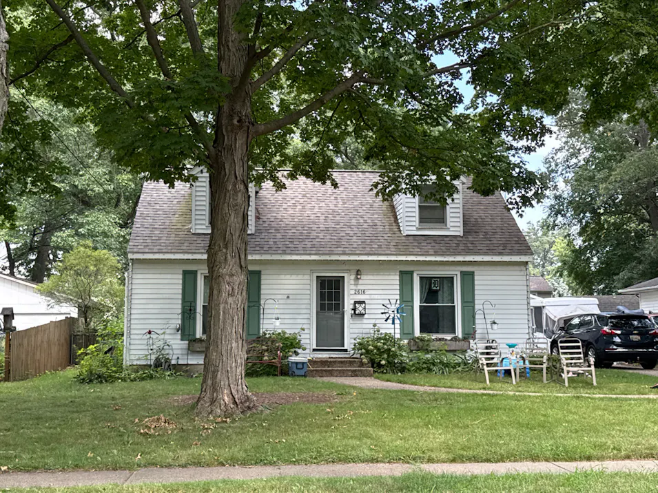 2616 Doncaster Ave SW Wyoming, MI 49509, Kent County