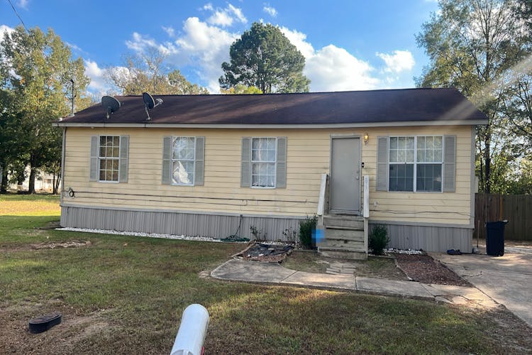 1213 W 4th St Hope, AR 71801, Hempstead County