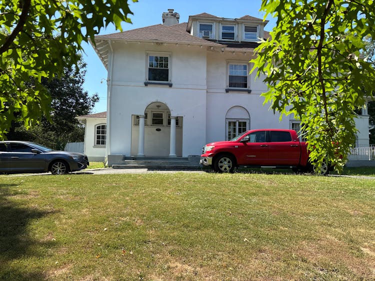 200 Ballantine Parkway Newark, NJ 07104, Essex County