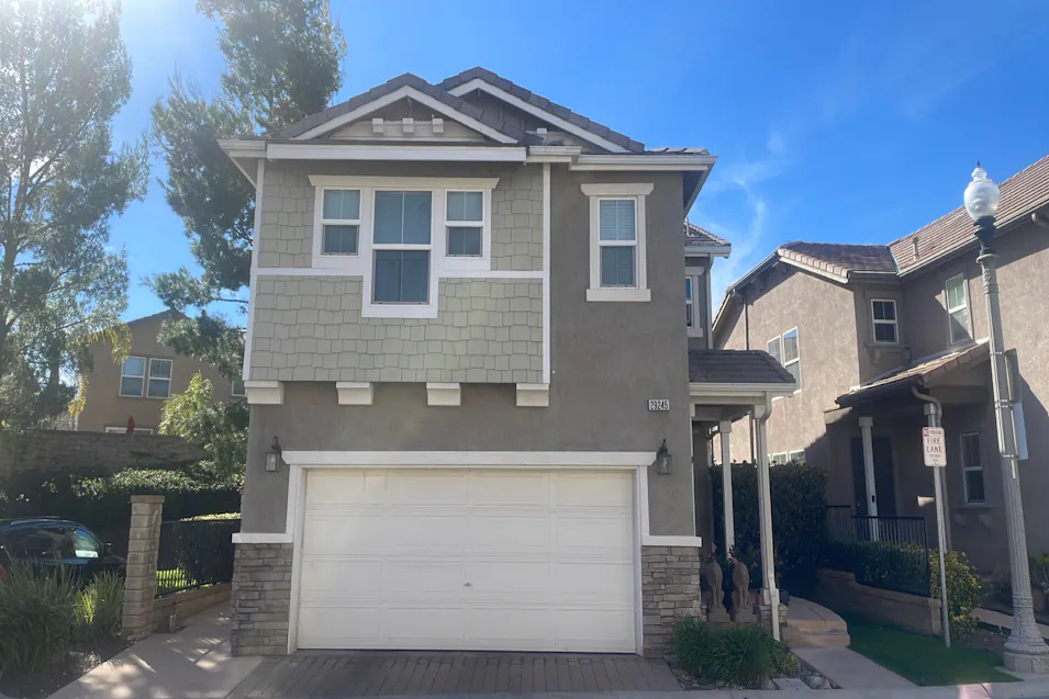 29245 Dakota Dr Valencia, CA 91354, Los Angeles County