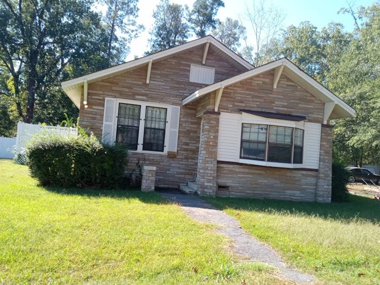 800 West 34th Avenue Pine Bluff, AR 71603, Jefferson County