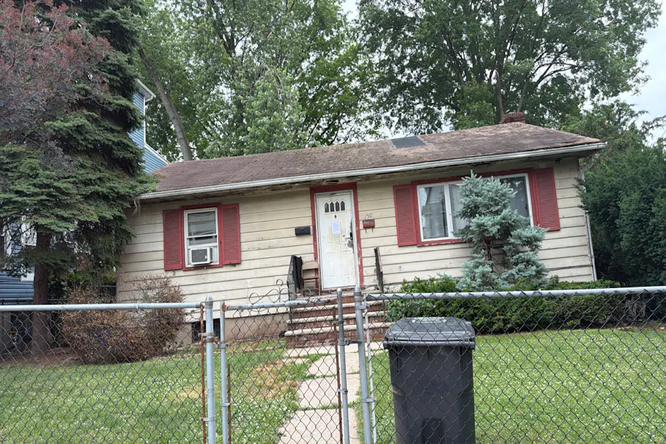 150 Alexander St Newark, NJ 07106, Essex County