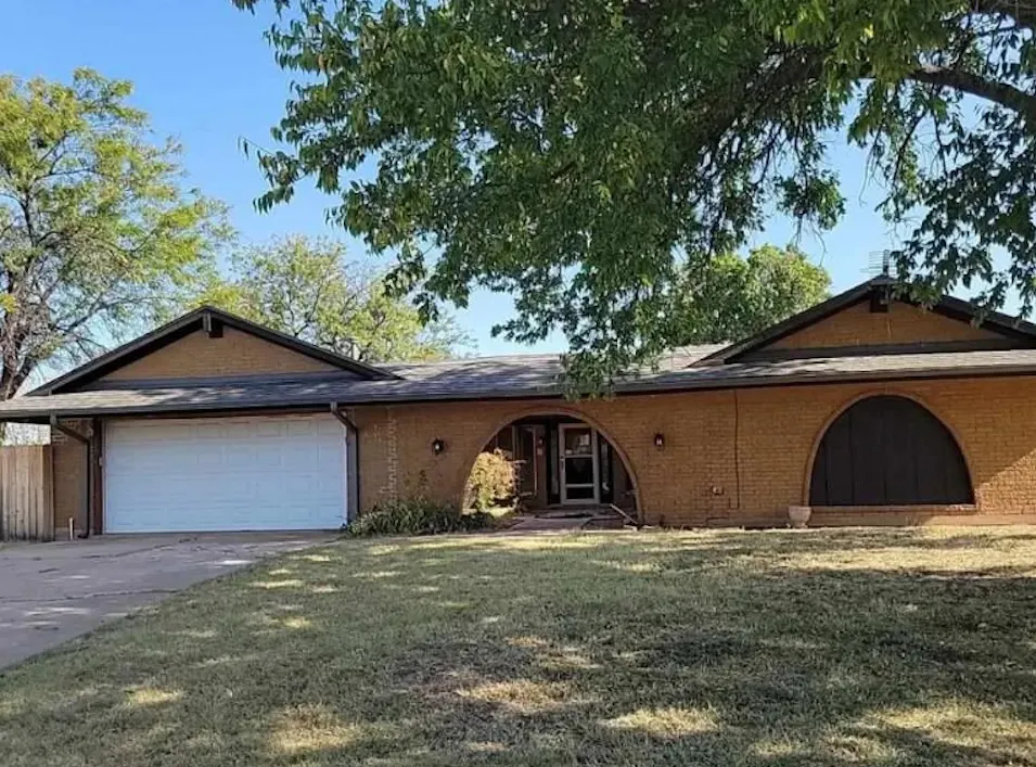 3802 SE Berkshire Ct Lawton, OK 73501, Comanche County