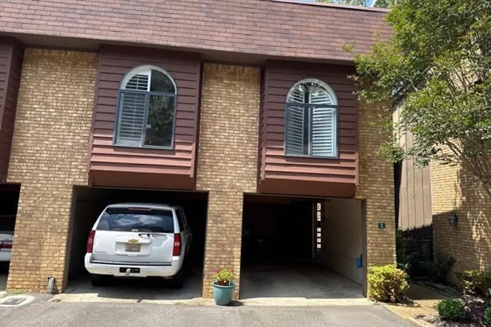 108 W Green Birmingham, AL 35243, Jefferson County