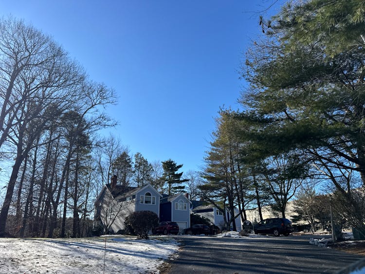 1 Whittier Point Aka 525 Main Street Unit 1 Amesbury, MA 01913, Essex County