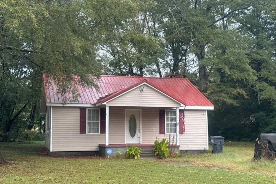 75 Taylor St Summerville, GA 30747, Chattooga County