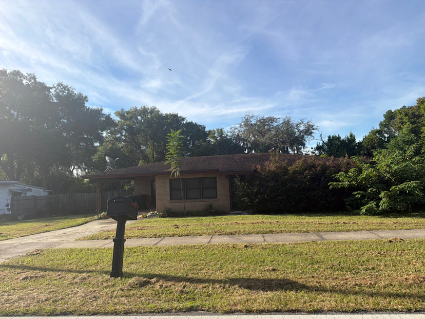 460 W Pierce St
