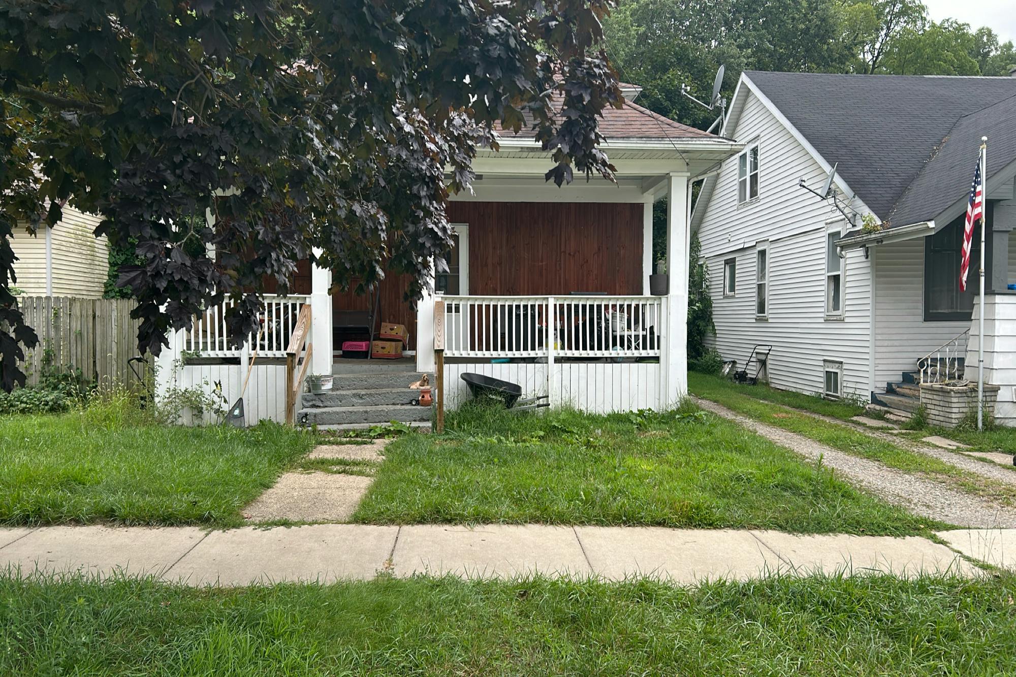 Rippon Ave, Hillsdale, MI 49242
