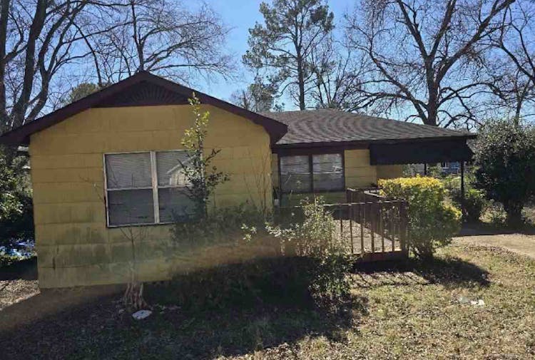 1509 57th St W Birmingham, AL 35228, Jefferson County