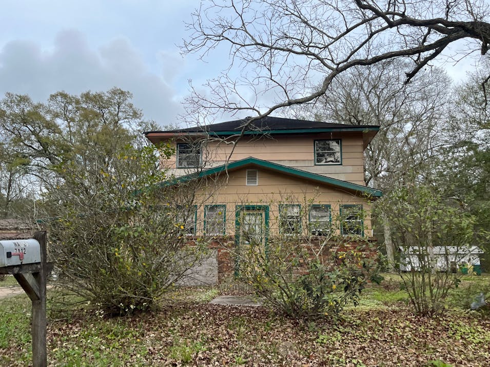 7112 Elder Ferry Rd Moss Point, MS 39562, Jackson County