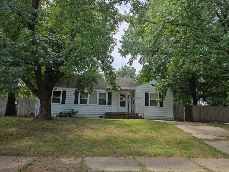 512 E Washington St Pittsburg, KS 66762, Crawford County