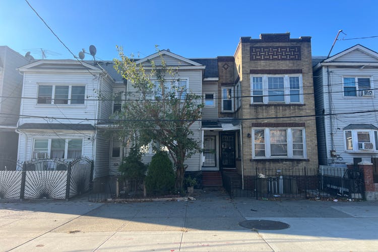 4534 National Street Corona, NY 11368, Queens County