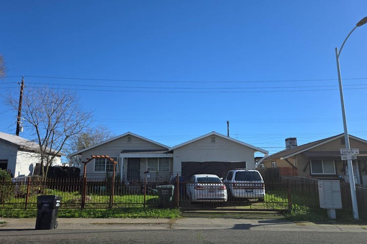 3900 Santa Fe Way North Highlands, CA 95660, Sacramento County