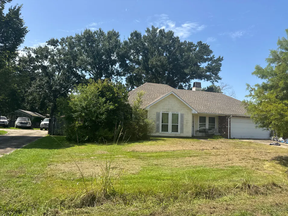 11303 Shelly St St Amant, LA 70774, Ascension County