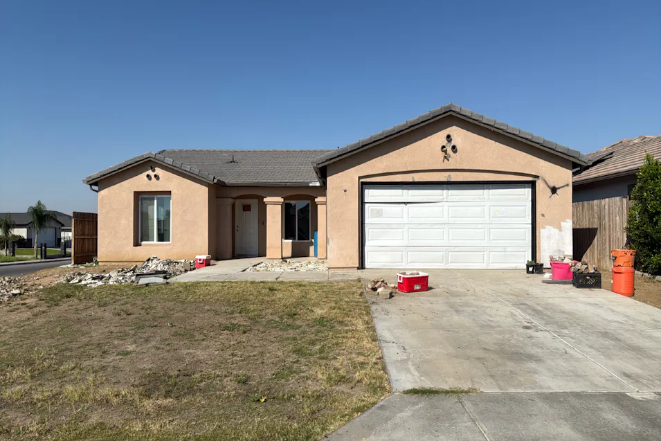 606 Samba Ct Bakersfield, CA 93306, Kern County