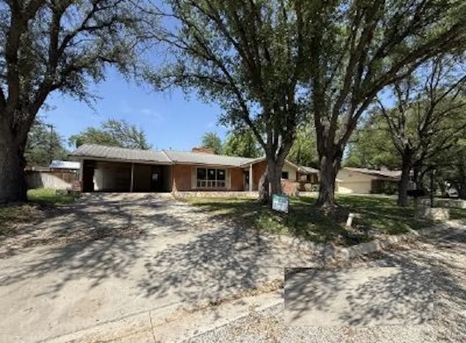 107 Manor St Sonora, TX 76950, Sutton County