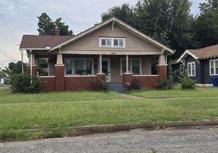 1701 W Cherokee Ave Enid, OK 73703, Garfield County