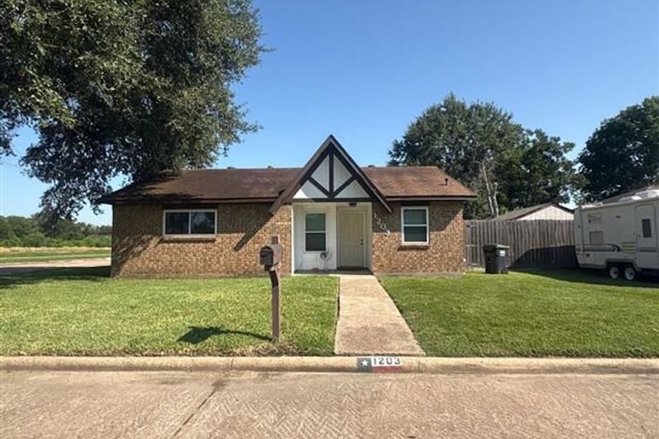 1203 Kathy St Pasadena, TX 77504, Harris County