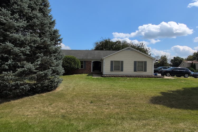 9416 Wildwood Lake Dr Whitmore Lake, MI 48189, Washtenaw County