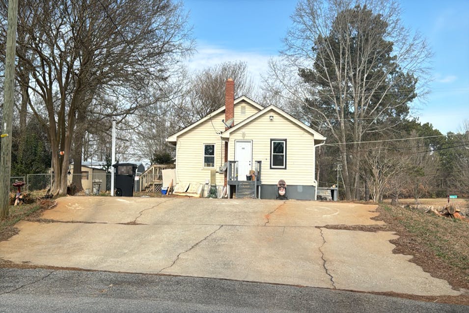 100 Airline Rd Anderson, SC 29624, Anderson County