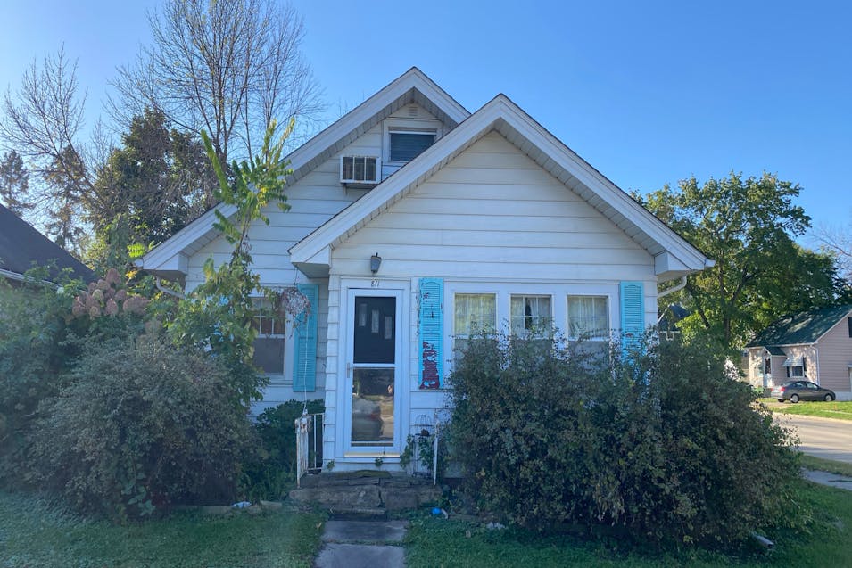 811 2nd Ave NW Austin, MN 55912, Mower County