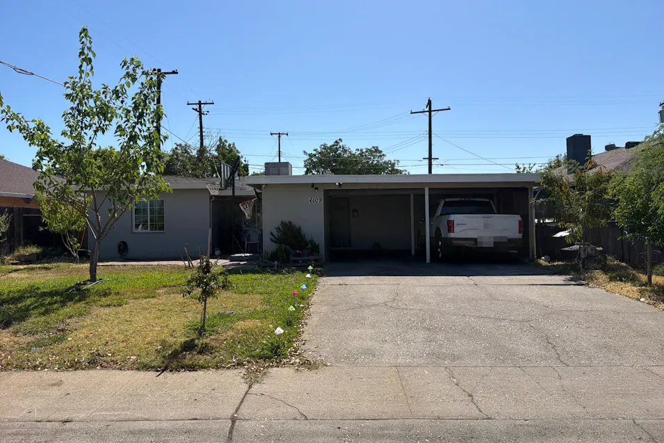 6109 Burns Way Sacramento, CA 95824, Sacramento County