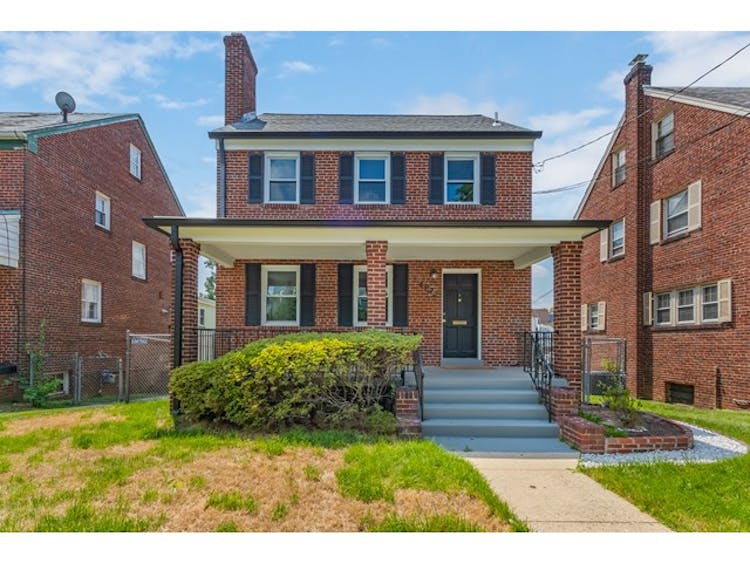 6932 8th St NW Washington, DC 20012, District of Columbia County