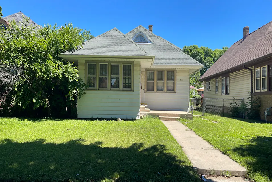 4070 16th St N Milwaukee, WI 53209, Milwaukee County
