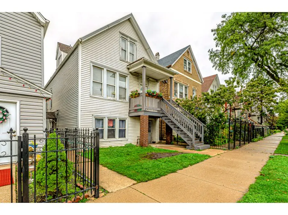 4352 S Mozart St Chicago, IL 60632, Cook County