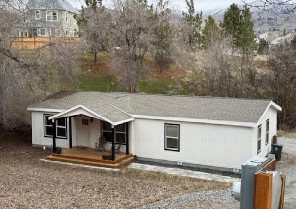 329 E Franklin St Chelan, WA 98816, Chelan County