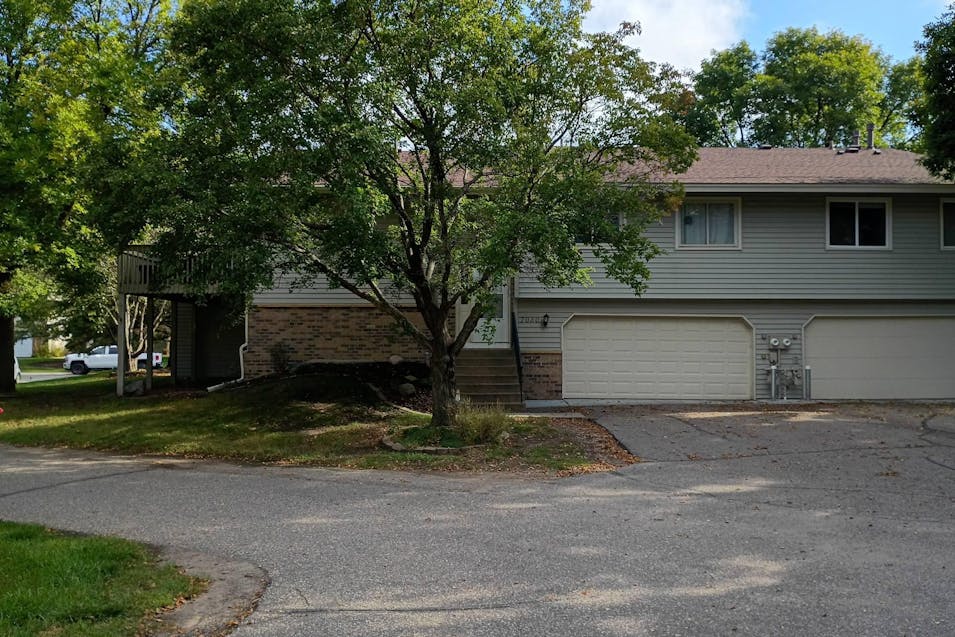7030 Pima Lane Chanhassen, MN 55317, Carver County