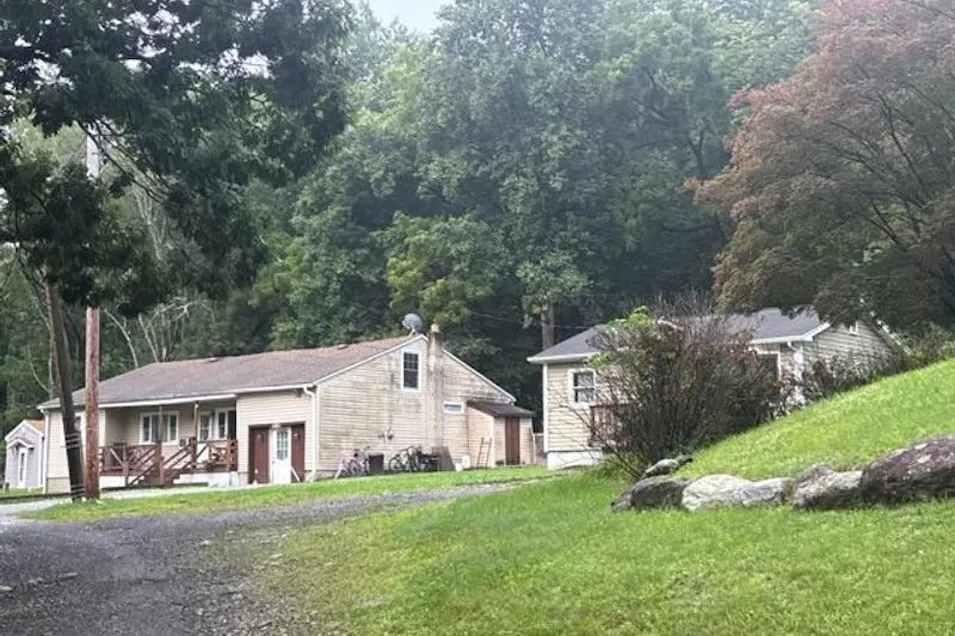 916 Five Points Lan Newton, NJ 07860, Sussex County